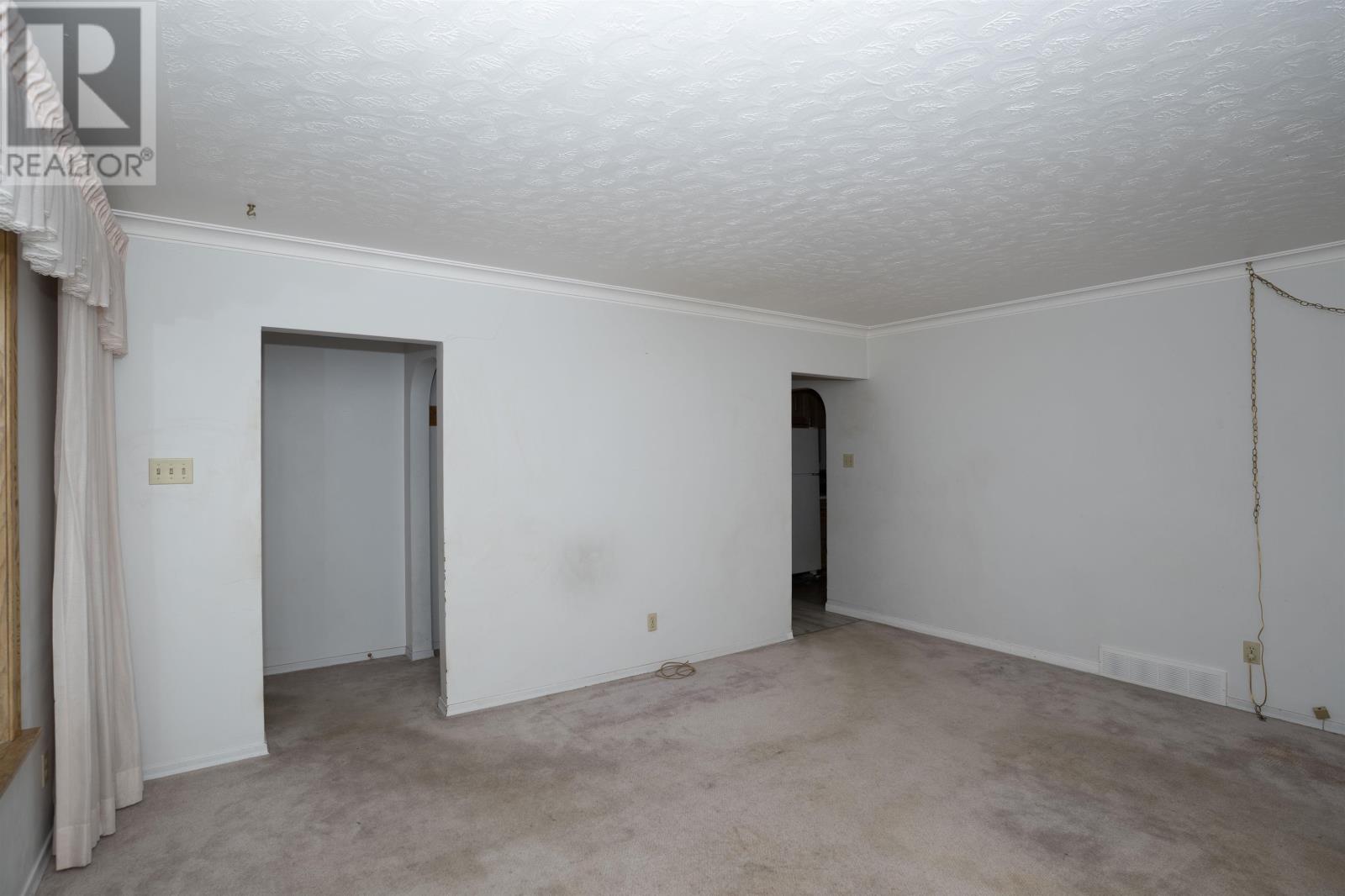 402 Westview PL, Thunder Bay, Ontario, P7C4M3 — Photo 10
