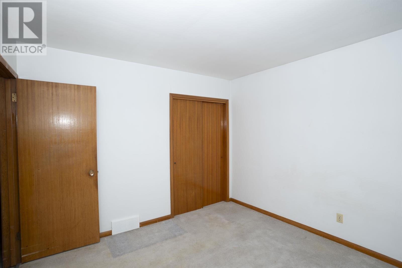 402 Westview PL, Thunder Bay, Ontario, P7C4M3 — Photo 17