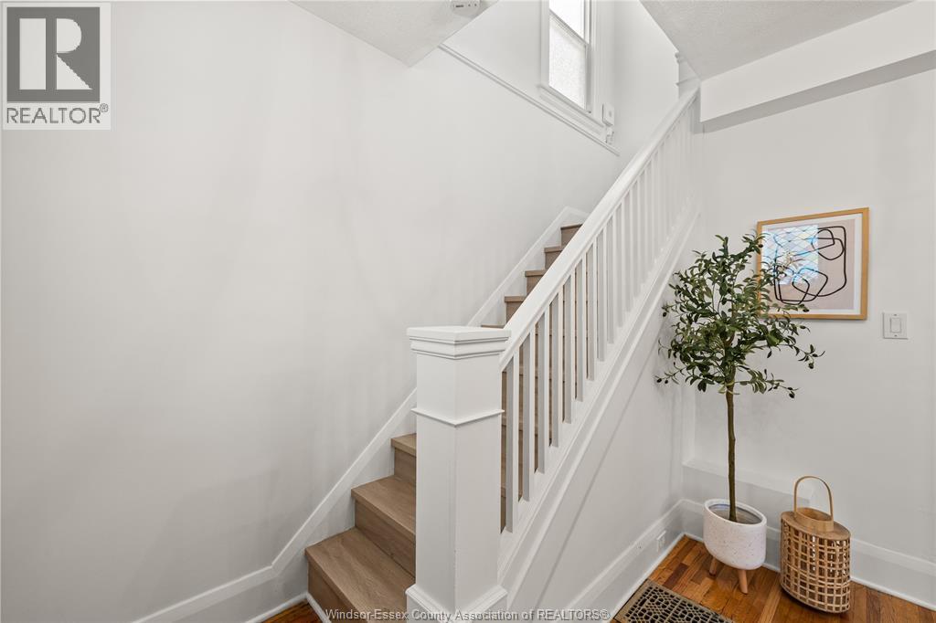 526 Curry, Windsor, Ontario, N9B2B9 — Photo 6