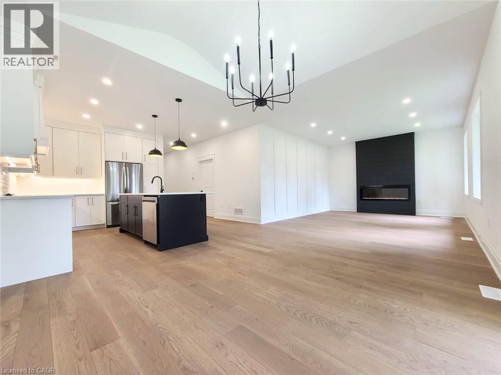 115 CHESLEY Street Unit# Main, Hamilton, Ontario, L9C3V9 — Photo 11