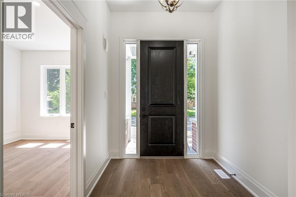 115 CHESLEY Street Unit# Main, Hamilton, Ontario, L9C3V9 — Photo 3