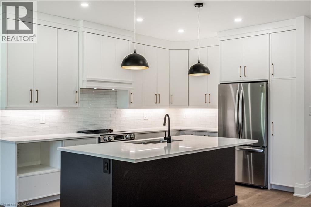 115 CHESLEY Street Unit# Main, Hamilton, Ontario, L9C3V9 — Photo 4