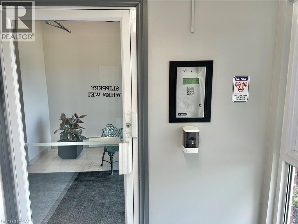 60 DONLY Drive S Unit# 101, Simcoe, Ontario, N3Y5K3 — Photo 4