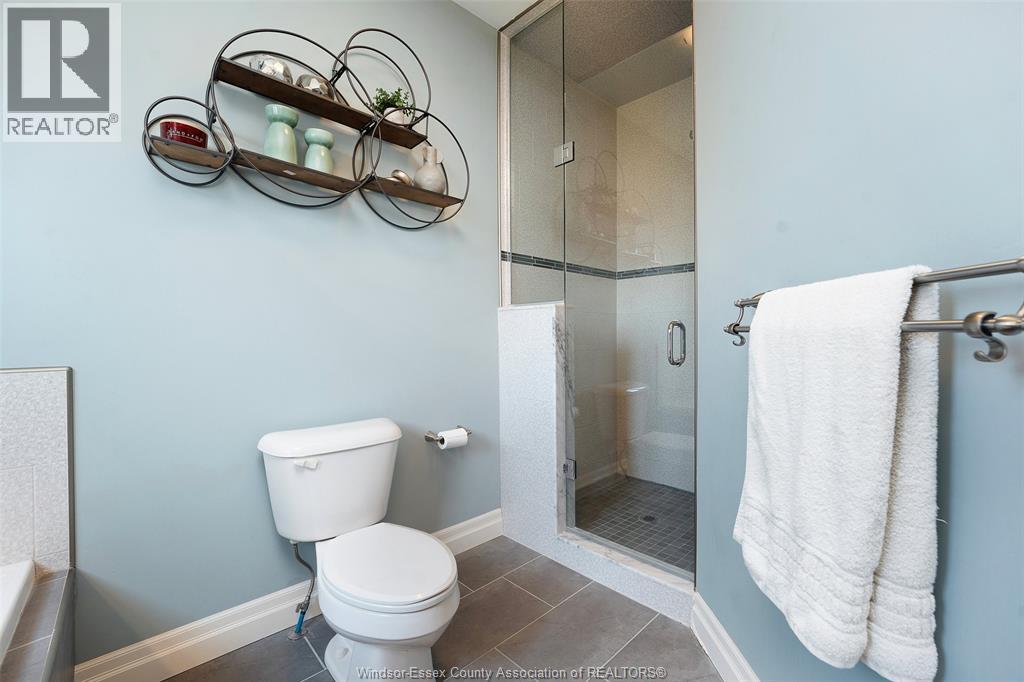 384 EVERGREEN DRIVE, Lakeshore, Ontario, N8L0X4 — Photo 11