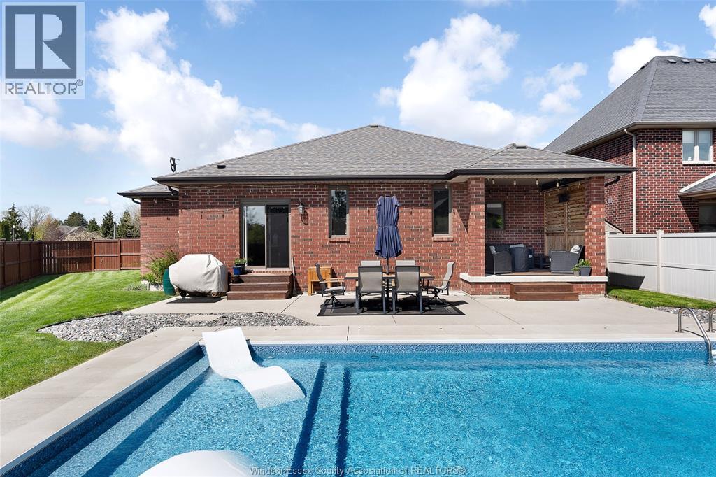 384 EVERGREEN DRIVE, Lakeshore, Ontario, N8L0X4 — Photo 21