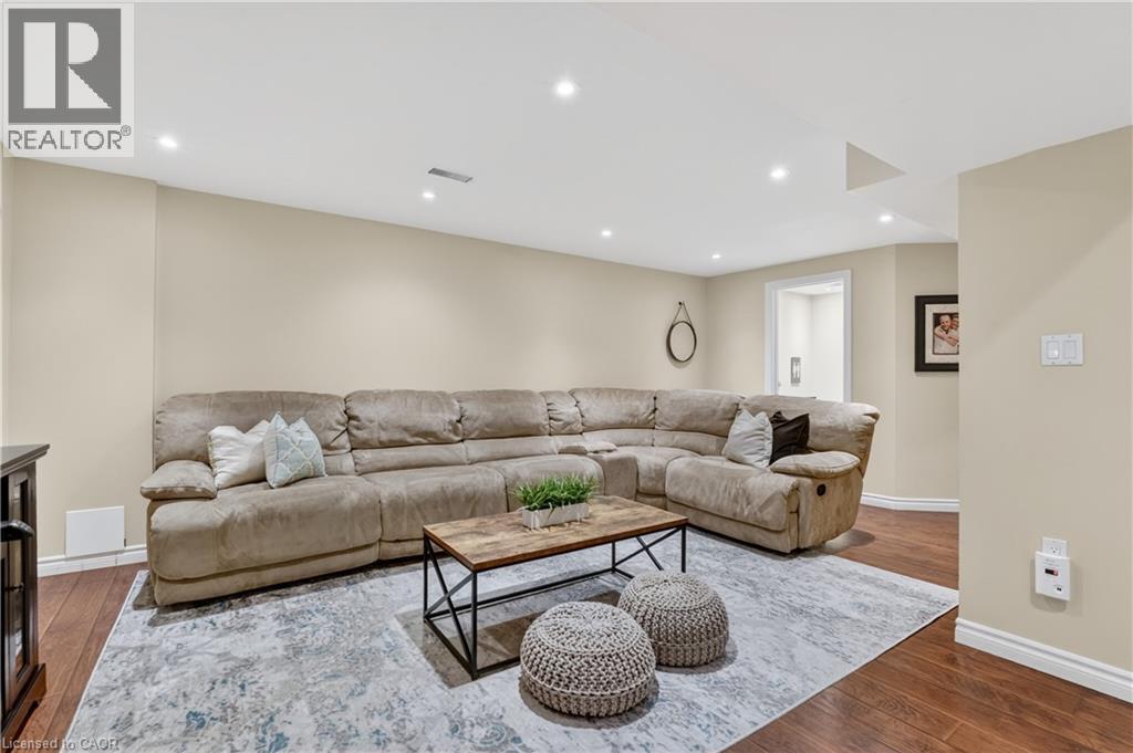 734 BRIGADOON Drive, Hamilton, Ontario, L9C7S2 — Photo 36