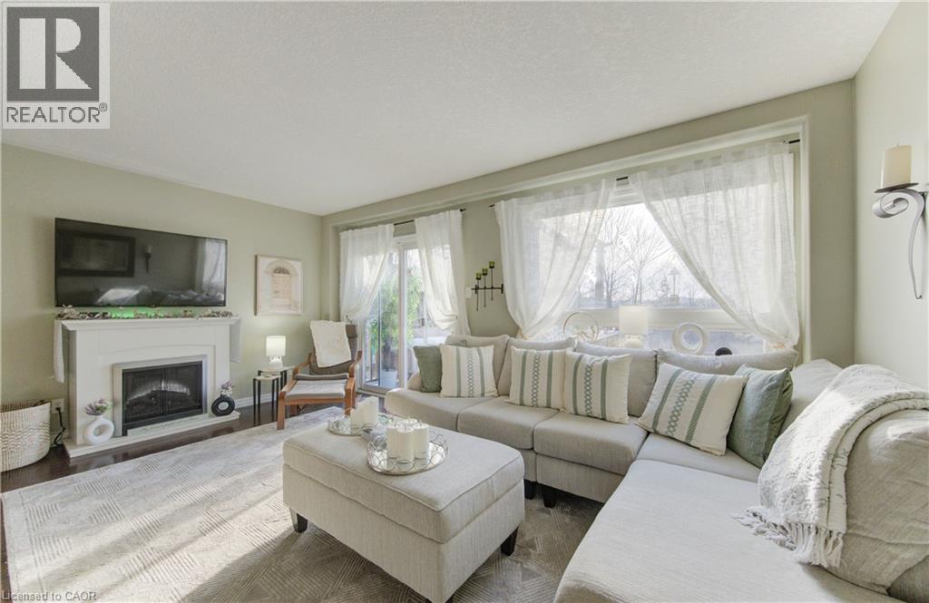 105 PINNACLE Drive Unit# 10, Kitchener, Ontario, N2P1B8 — Photo 13