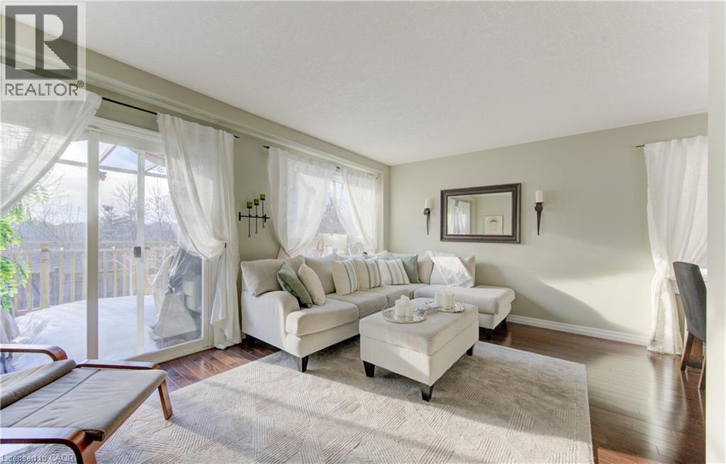 105 PINNACLE Drive Unit# 10, Kitchener, Ontario, N2P1B8 — Photo 17