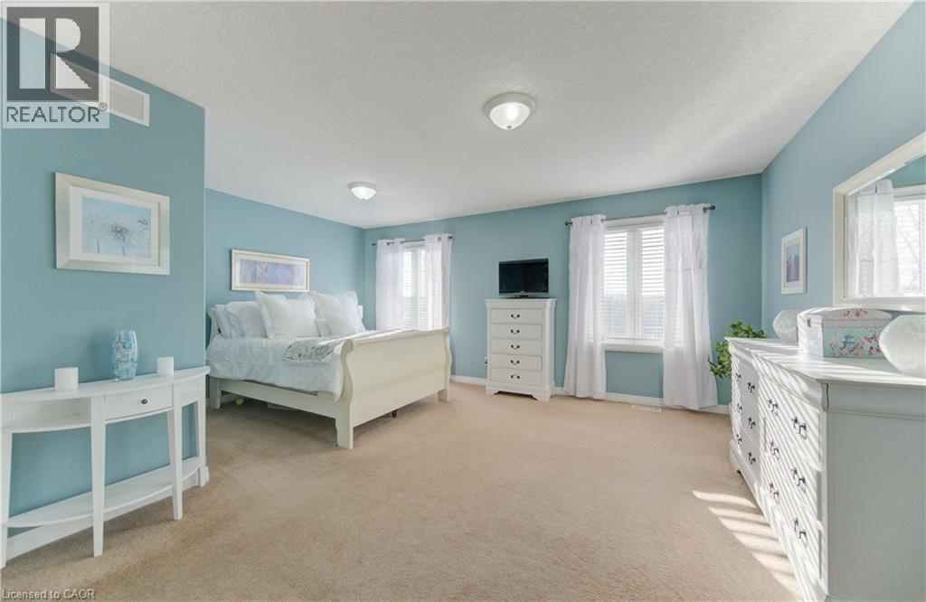 105 PINNACLE Drive Unit# 10, Kitchener, Ontario, N2P1B8 — Photo 21