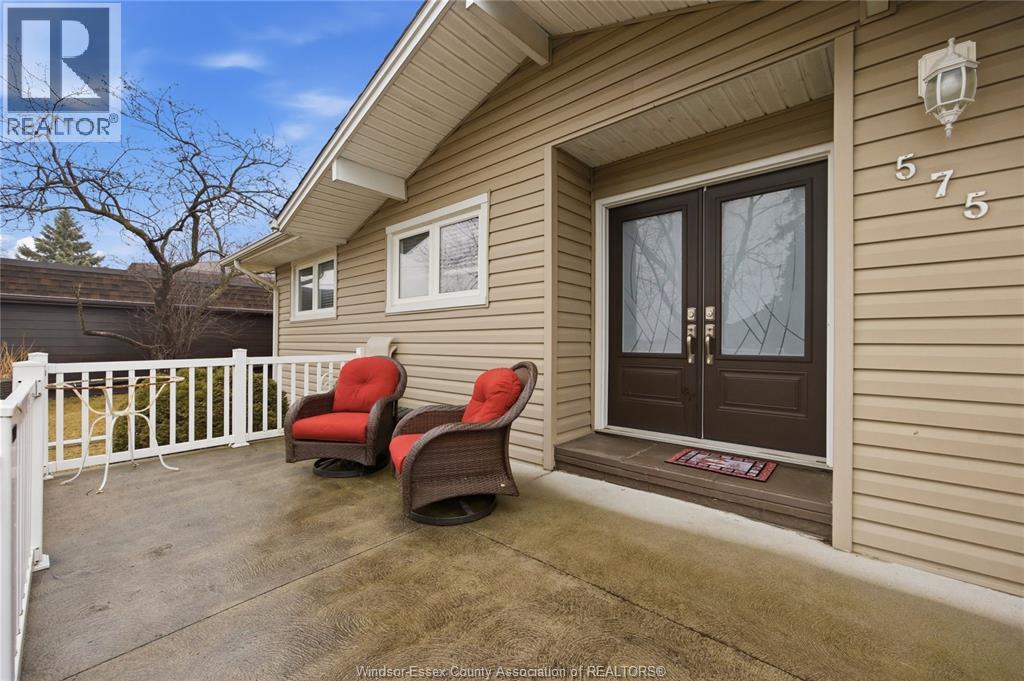 575 MIDDLE Sideroad, Amherstburg, Ontario, N9V3R3 — Photo 4
