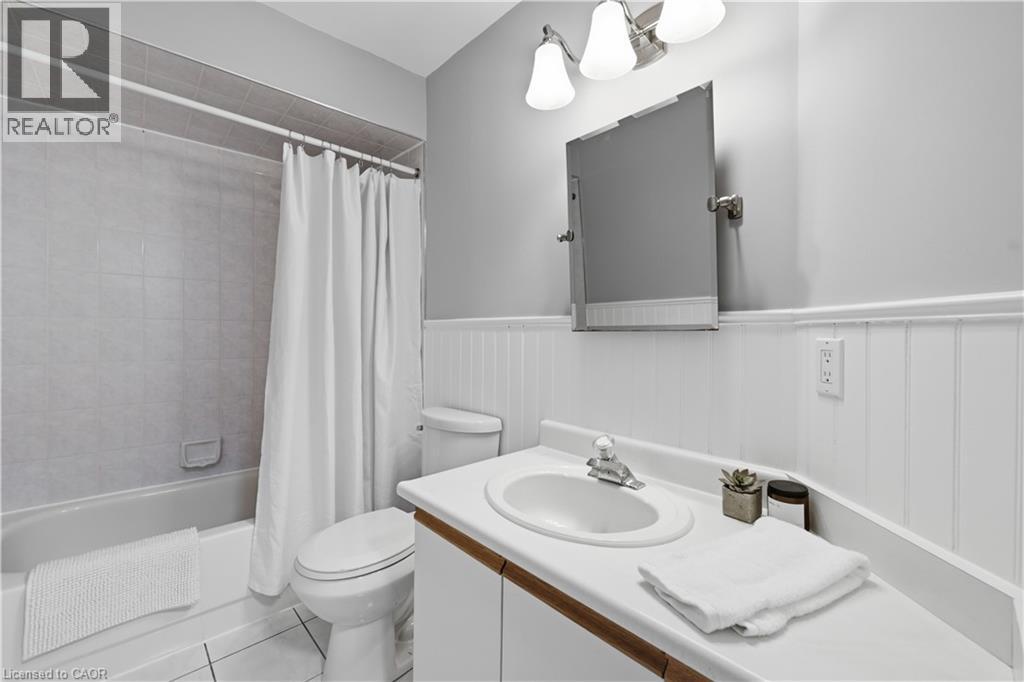 2880 HEADON FOREST Drive Unit# 10, Burlington, Ontario, L7M4H2 — Photo 22