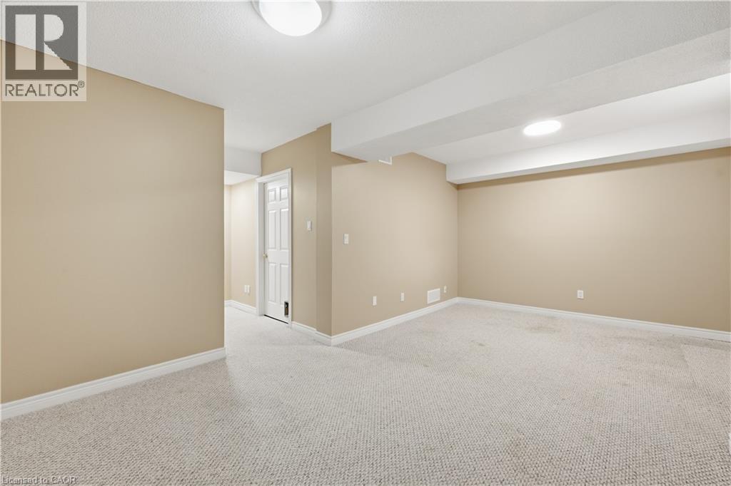 2880 HEADON FOREST Drive Unit# 10, Burlington, Ontario, L7M4H2 — Photo 25
