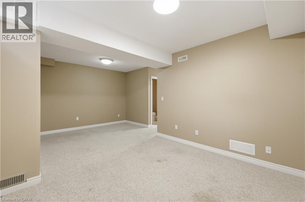 2880 HEADON FOREST Drive Unit# 10, Burlington, Ontario, L7M4H2 — Photo 26