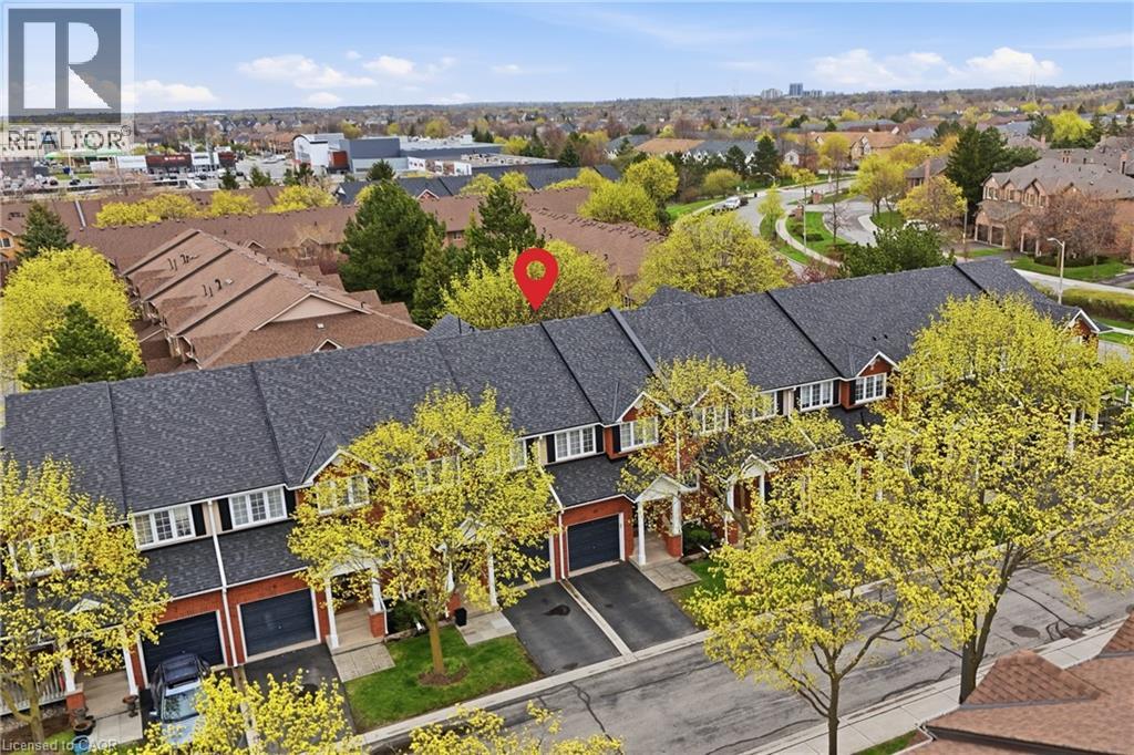 2880 HEADON FOREST Drive Unit# 10, Burlington, Ontario, L7M4H2 — Photo 3