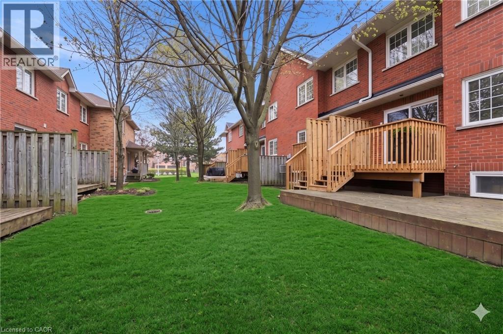 2880 HEADON FOREST Drive Unit# 10, Burlington, Ontario, L7M4H2 — Photo 31