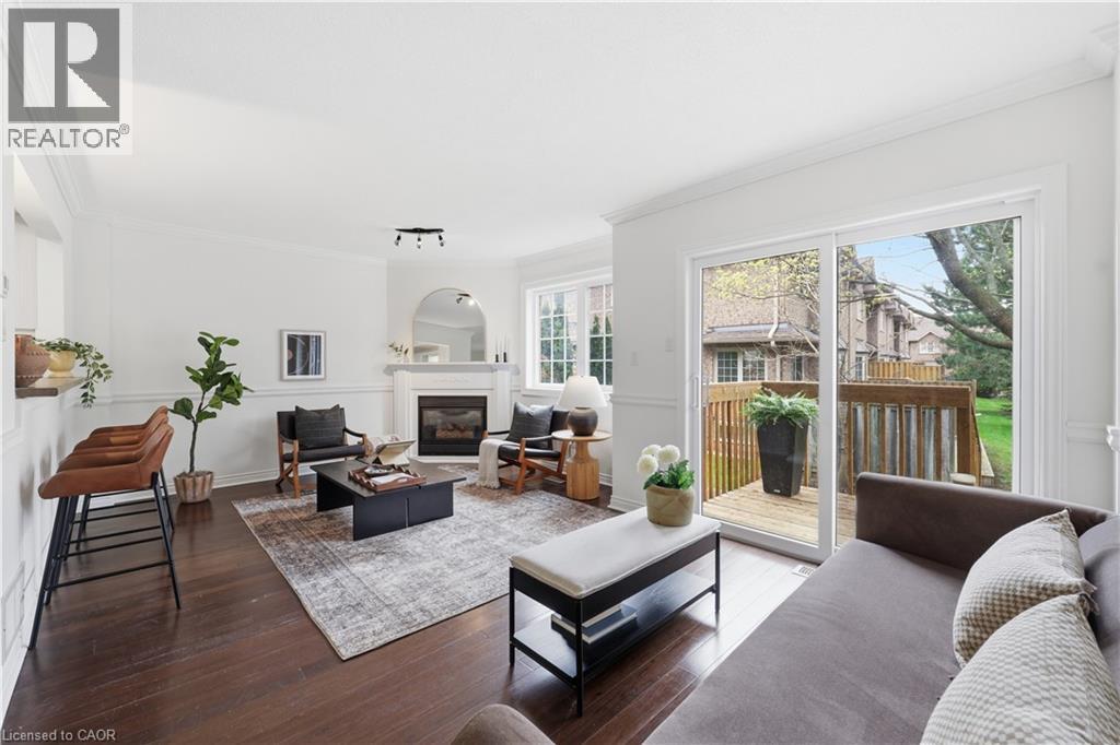 2880 HEADON FOREST Drive Unit# 10, Burlington, Ontario, L7M4H2 — Photo 4