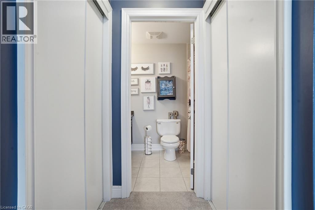 396 PLAINS Road E Unit# 202, Burlington, Ontario, L7T2C8 — Photo 20