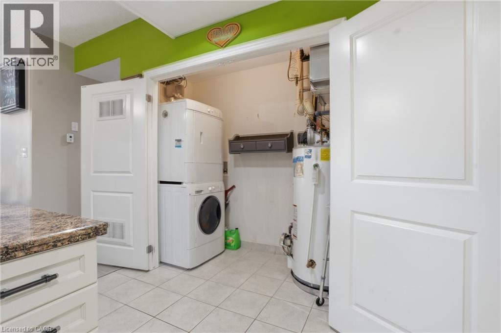 396 PLAINS Road E Unit# 202, Burlington, Ontario, L7T2C8 — Photo 25