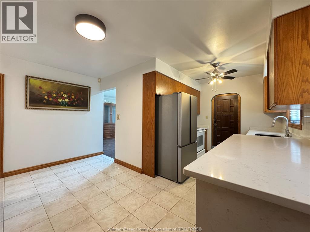 1595 SUN VALLEY, Windsor, Ontario, N9C3R1 — Photo 20