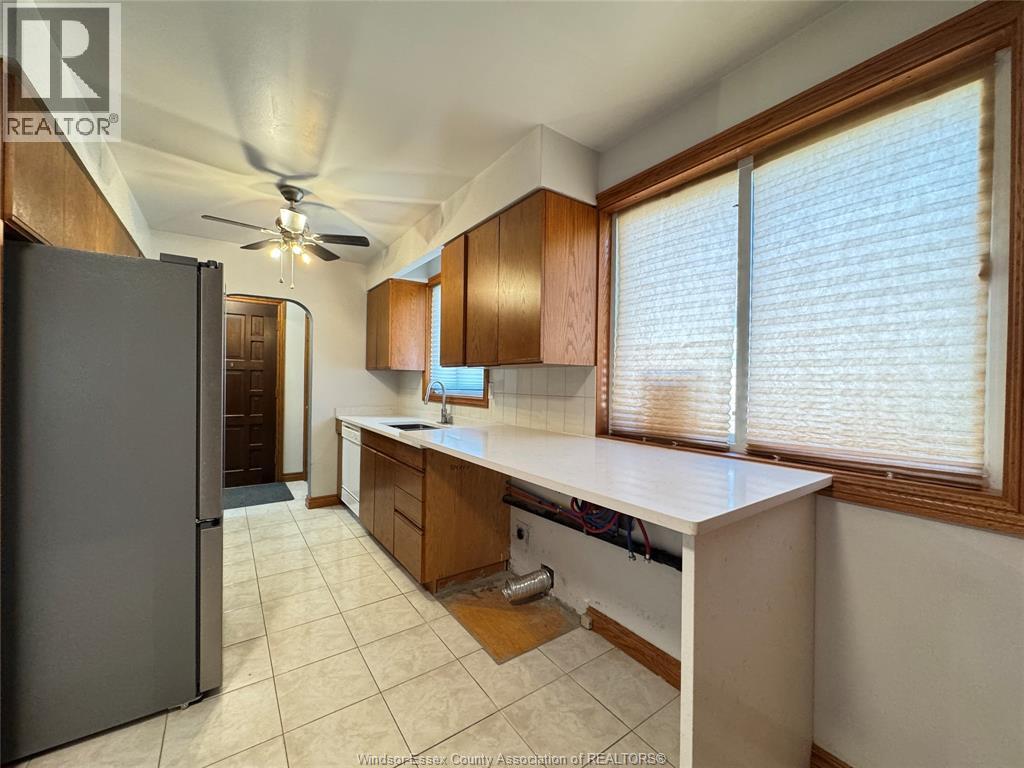1595 SUN VALLEY, Windsor, Ontario, N9C3R1 — Photo 21