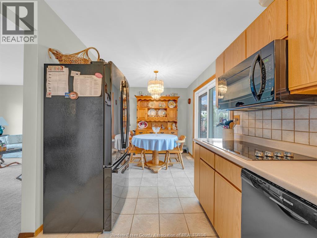 10705 LAMBETH, Windsor, Ontario, N8R1C8 — Photo 10