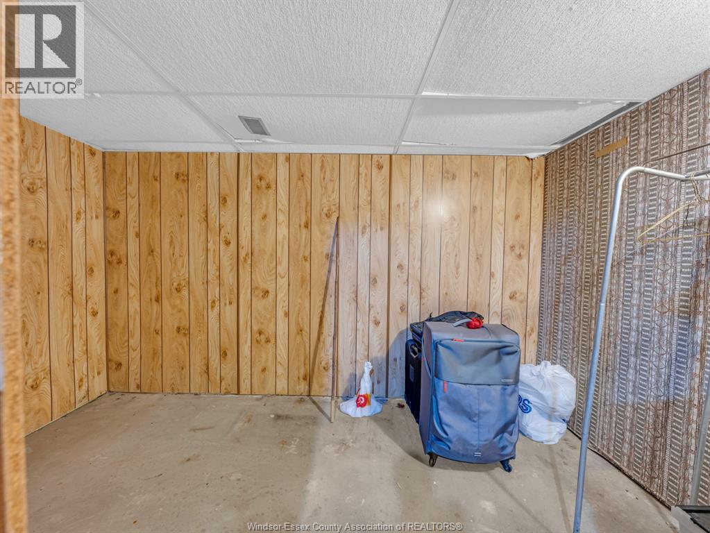 10705 LAMBETH, Windsor, Ontario, N8R1C8 — Photo 26