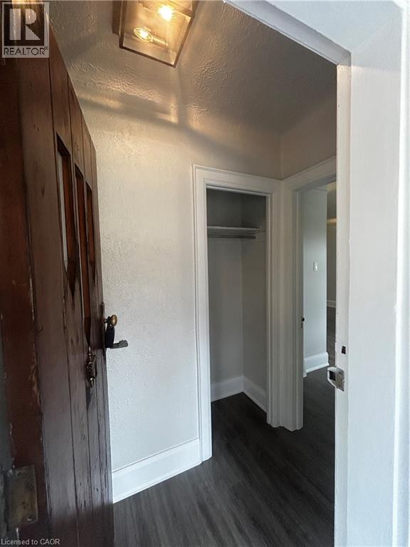 10 JUNKIN Street, St. Catharines, Ontario, L2R1N3 — Photo 21