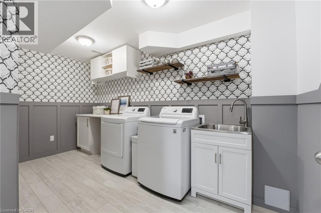 1 BAWCUTT Crescent, Paris, Ontario, N3L0G7 — Photo 27