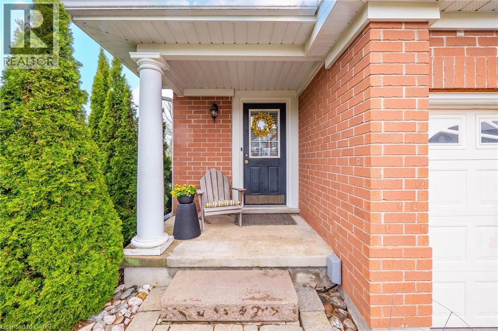 537 BEAVER CREEK Crescent, Waterloo, Ontario, N2V2J7 — Photo 11