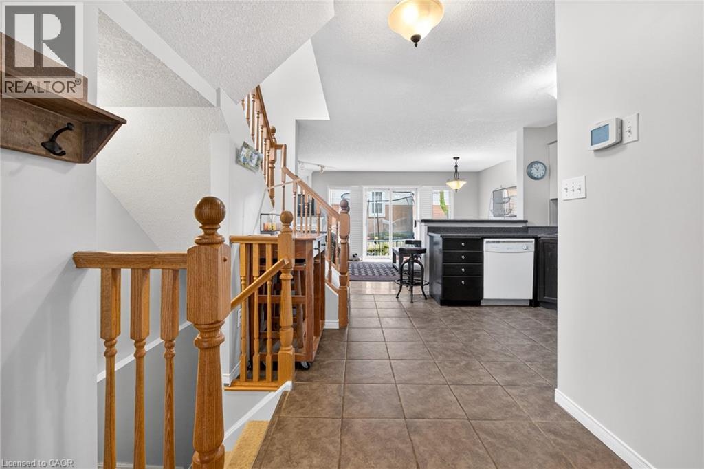 537 BEAVER CREEK Crescent, Waterloo, Ontario, N2V2J7 — Photo 15