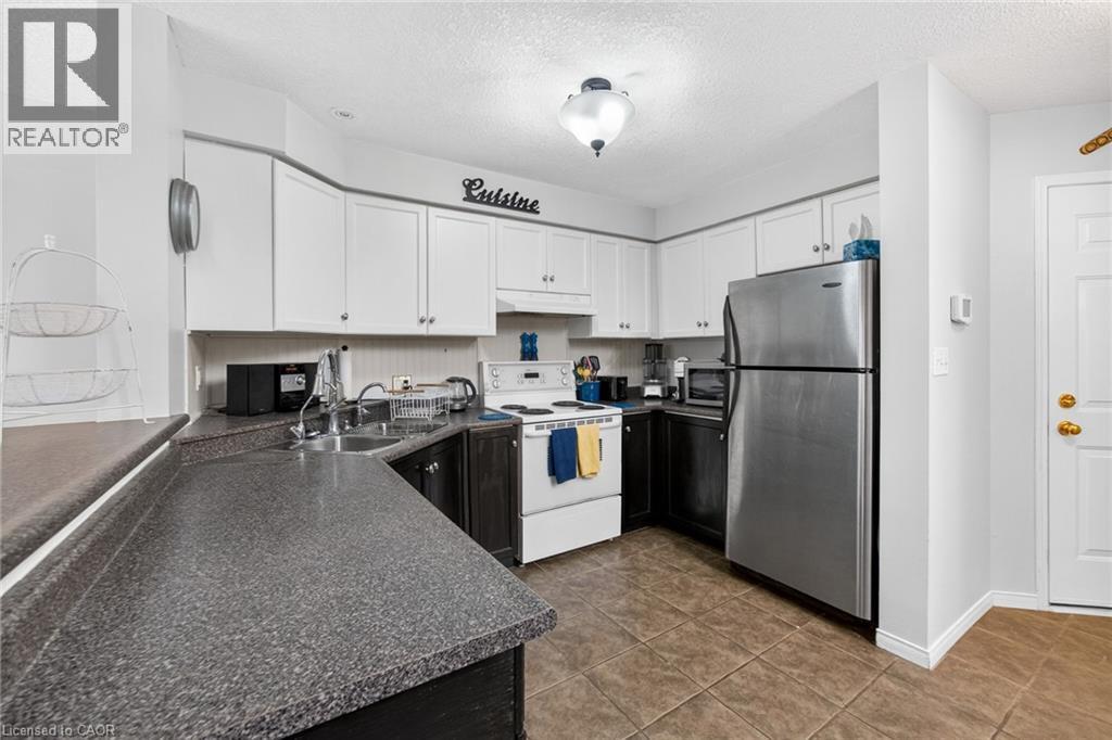 537 BEAVER CREEK Crescent, Waterloo, Ontario, N2V2J7 — Photo 19