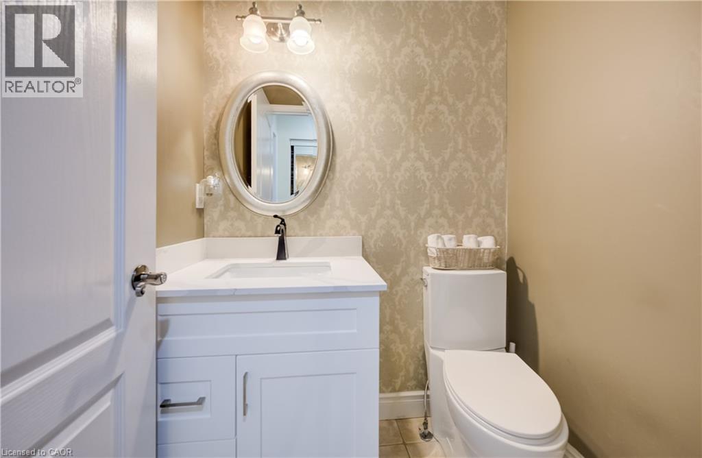 76 GLAZEBROOK Crescent, Cambridge, Ontario, N1T2H8 — Photo 10