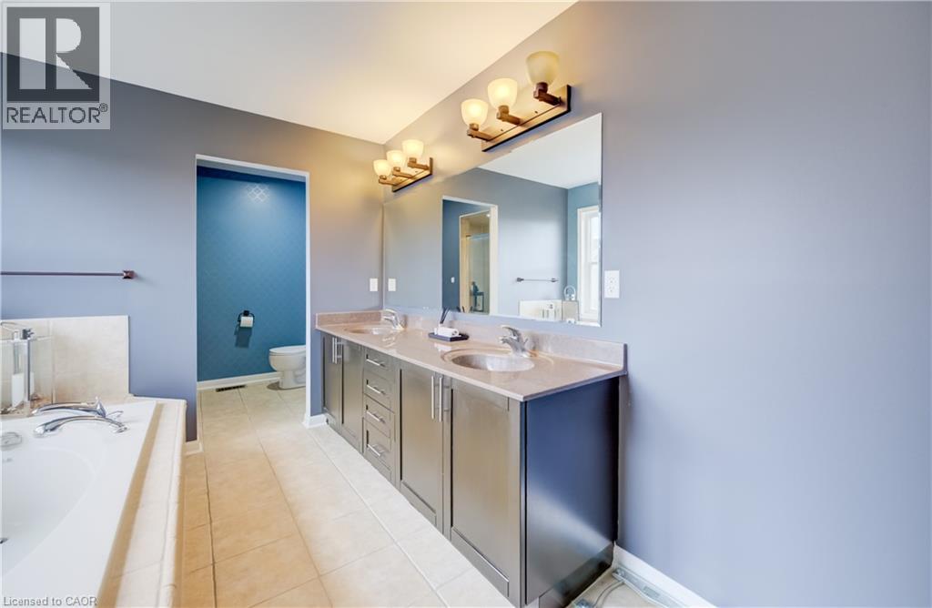 76 GLAZEBROOK Crescent, Cambridge, Ontario, N1T2H8 — Photo 30