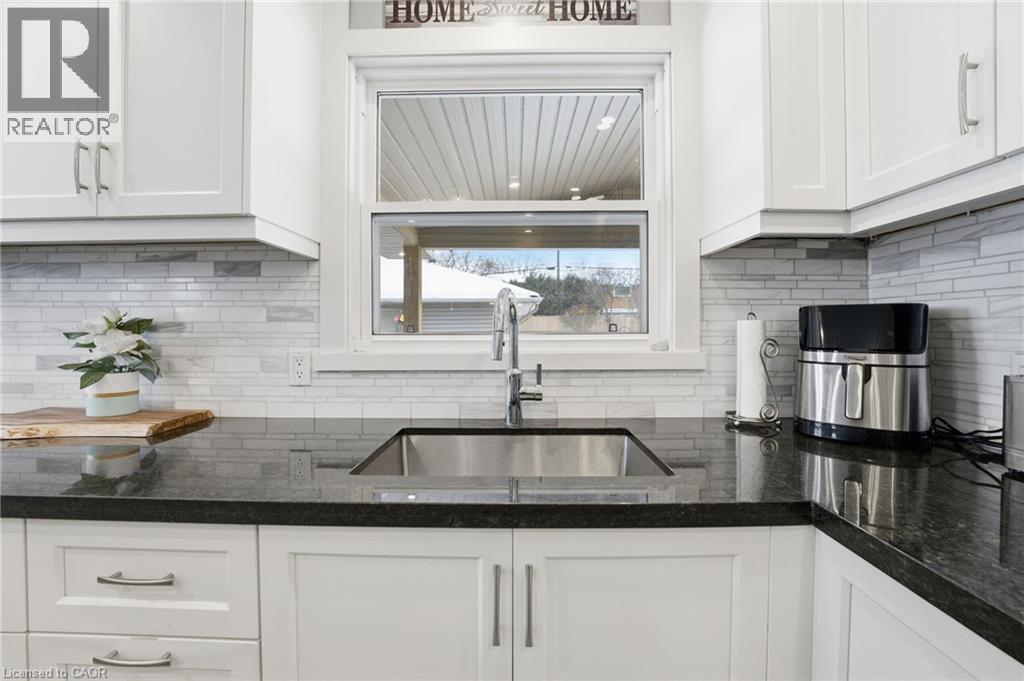 473 MOHAWK Road W, Hamilton, Ontario, L9C1X3 — Photo 14