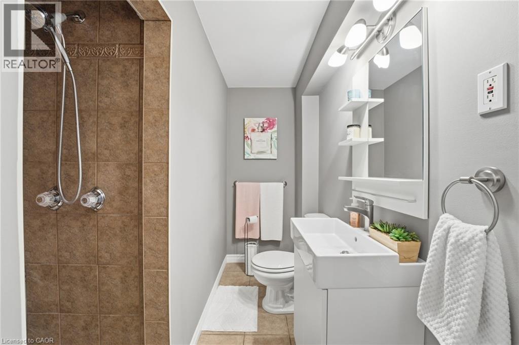 473 MOHAWK Road W, Hamilton, Ontario, L9C1X3 — Photo 29