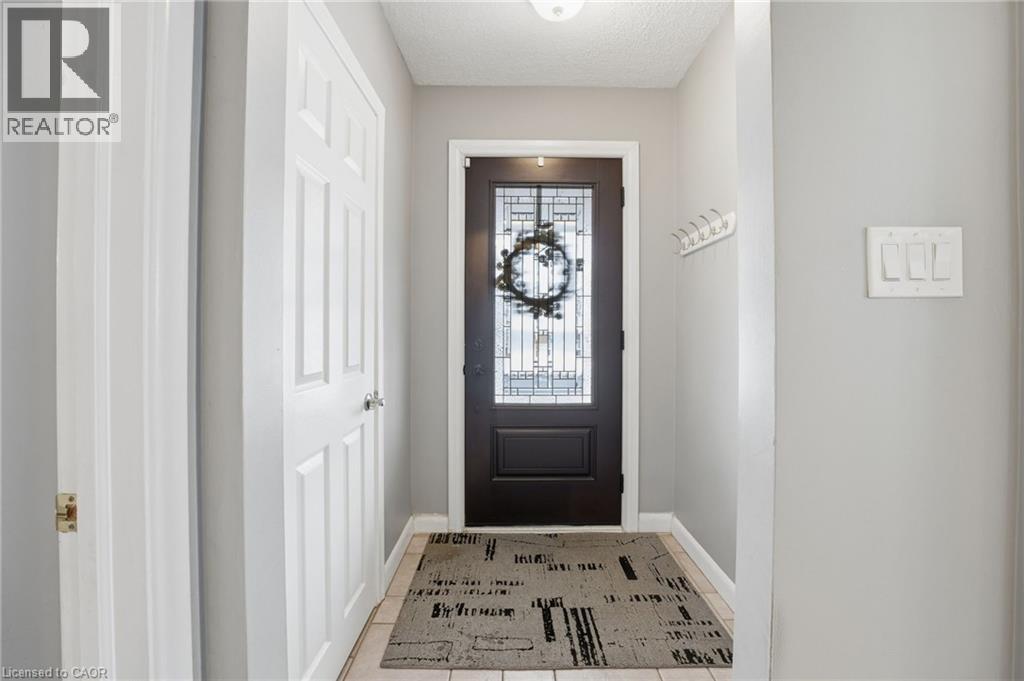 473 MOHAWK Road W, Hamilton, Ontario, L9C1X3 — Photo 6