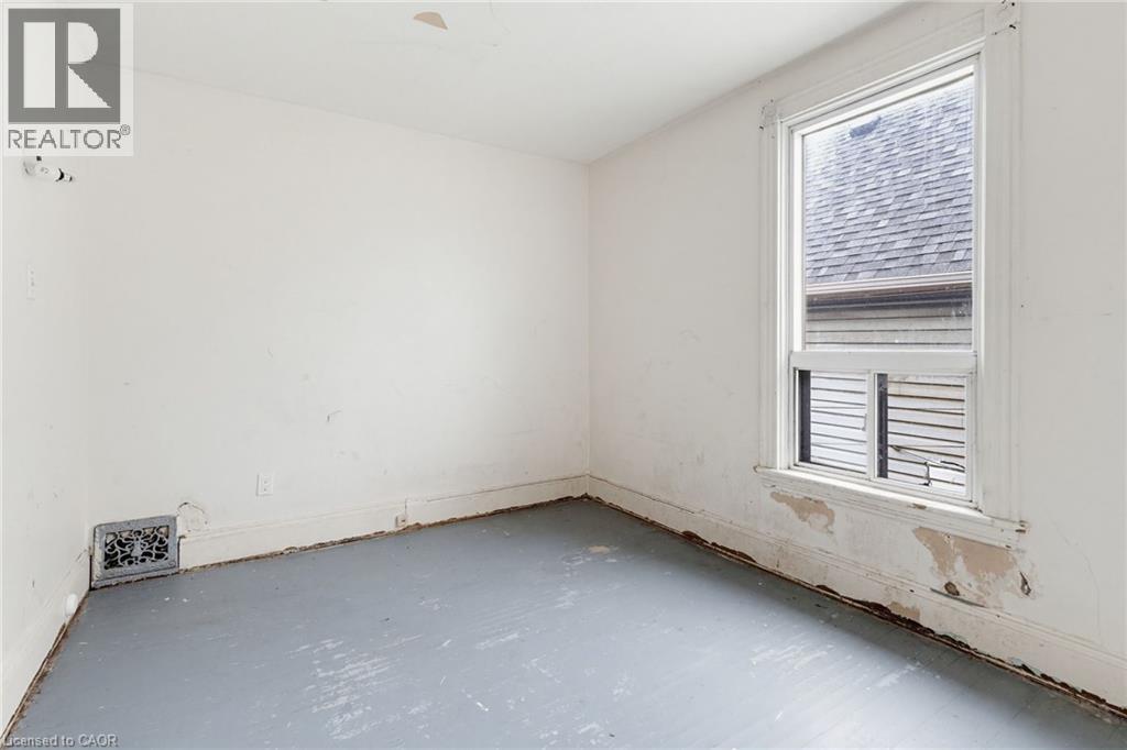 39 MUNROE Street, Hamilton, Ontario, L8L3V6 — Photo 17