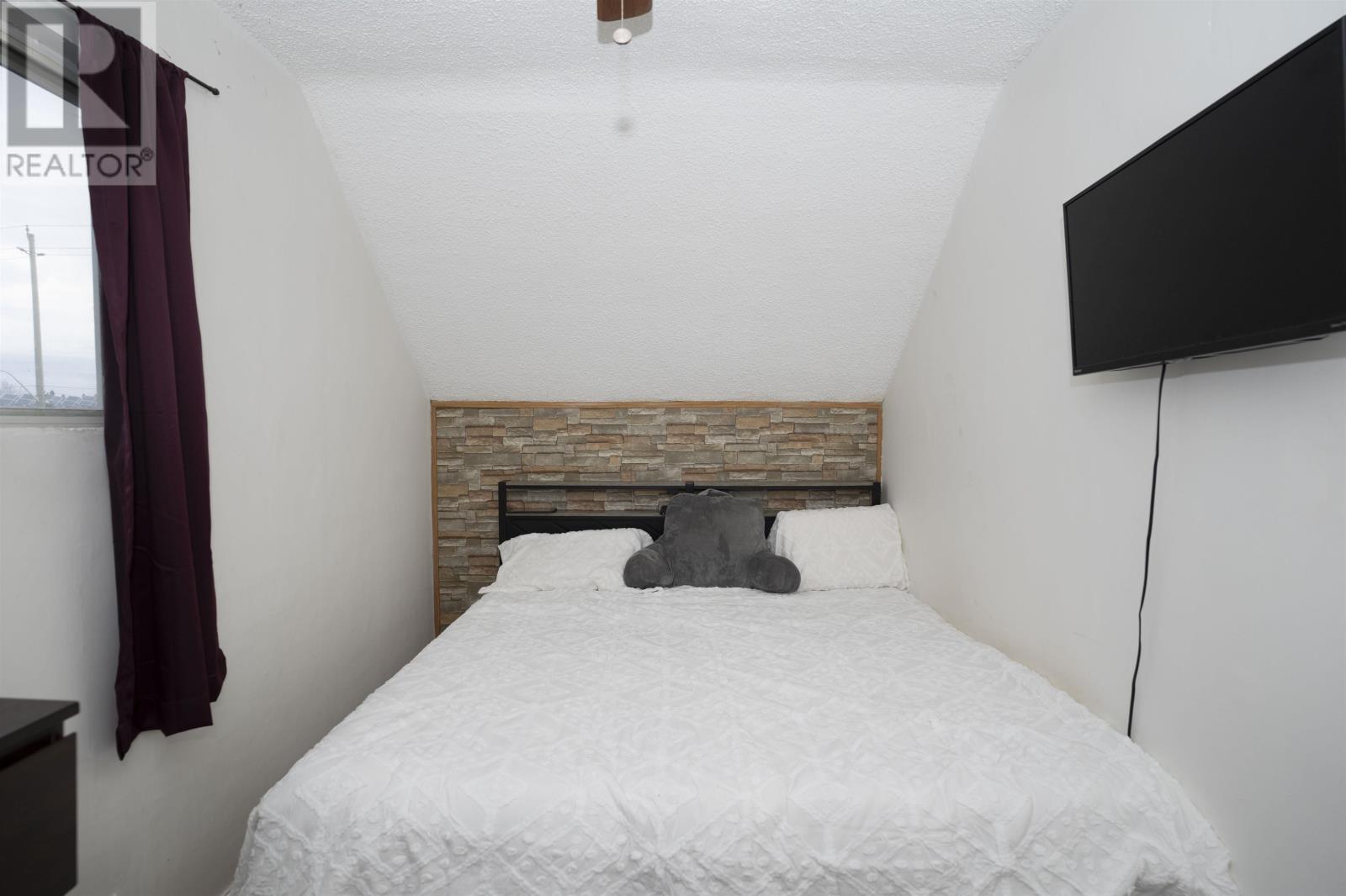 346 Harold ST N, Thunder Bay, Ontario, P7C4C6 — Photo 19