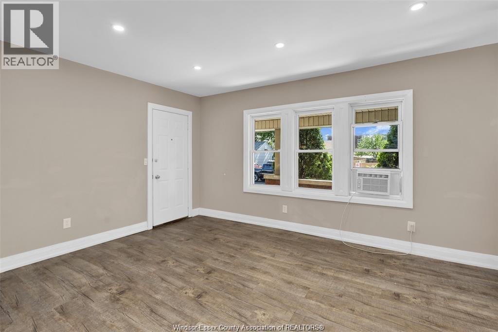 1374 GOYEAU STREET Unit# MAIN, Windsor, Ontario, N8X3L1 — Photo 4