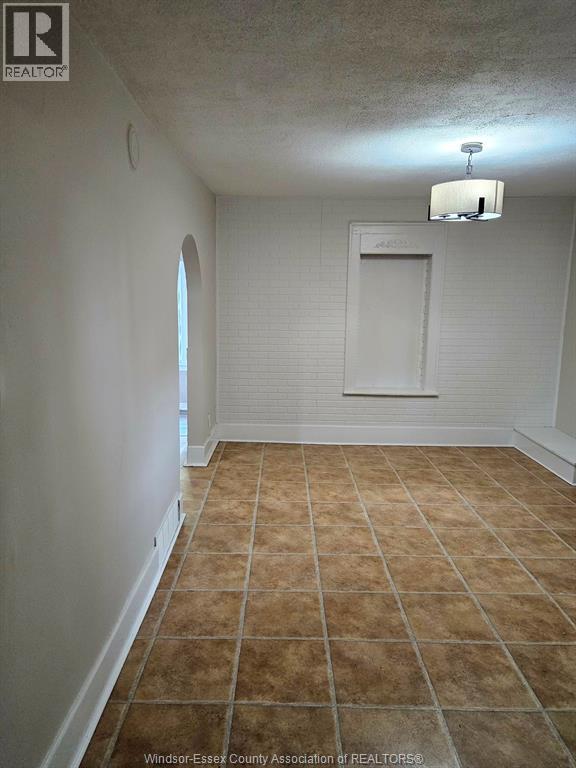 1630 MARENTETTE AVENUE, Windsor, Ontario, N8X4E6 — Photo 3