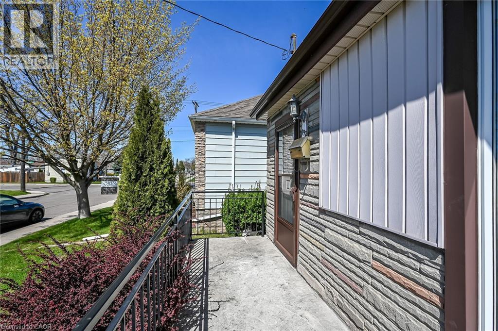 192 IVON Avenue, Hamilton, Ontario, L8H5S8 — Photo 35