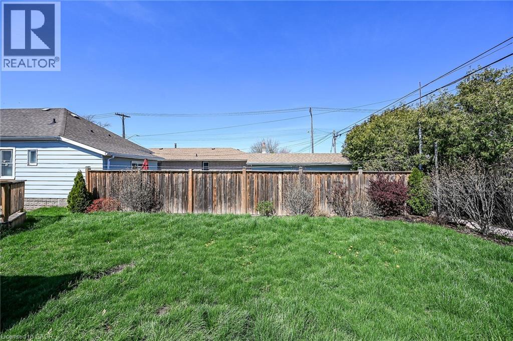 192 IVON Avenue, Hamilton, Ontario, L8H5S8 — Photo 45
