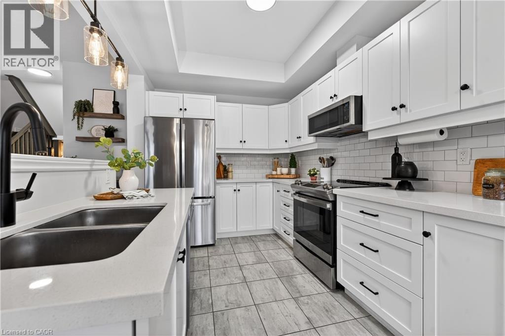 59 DENNIS Drive, Smithville, Ontario, L0R2A0 — Photo 4