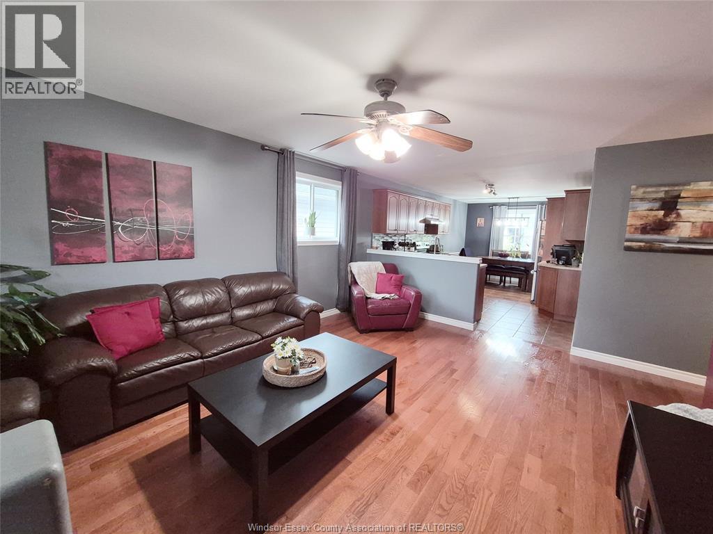 2514 DUNESHILL AVENUE, Windsor, Ontario, N8P1Y2 — Photo 3