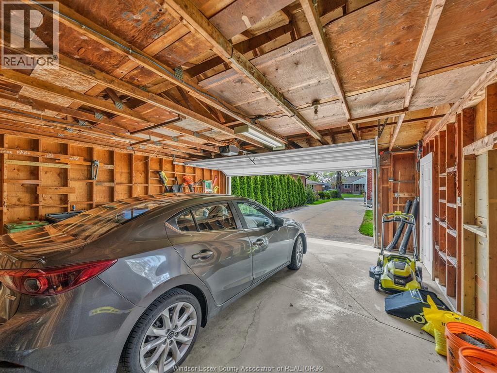 1038 JANISSE, Windsor, Ontario, N8S2W1 — Photo 32