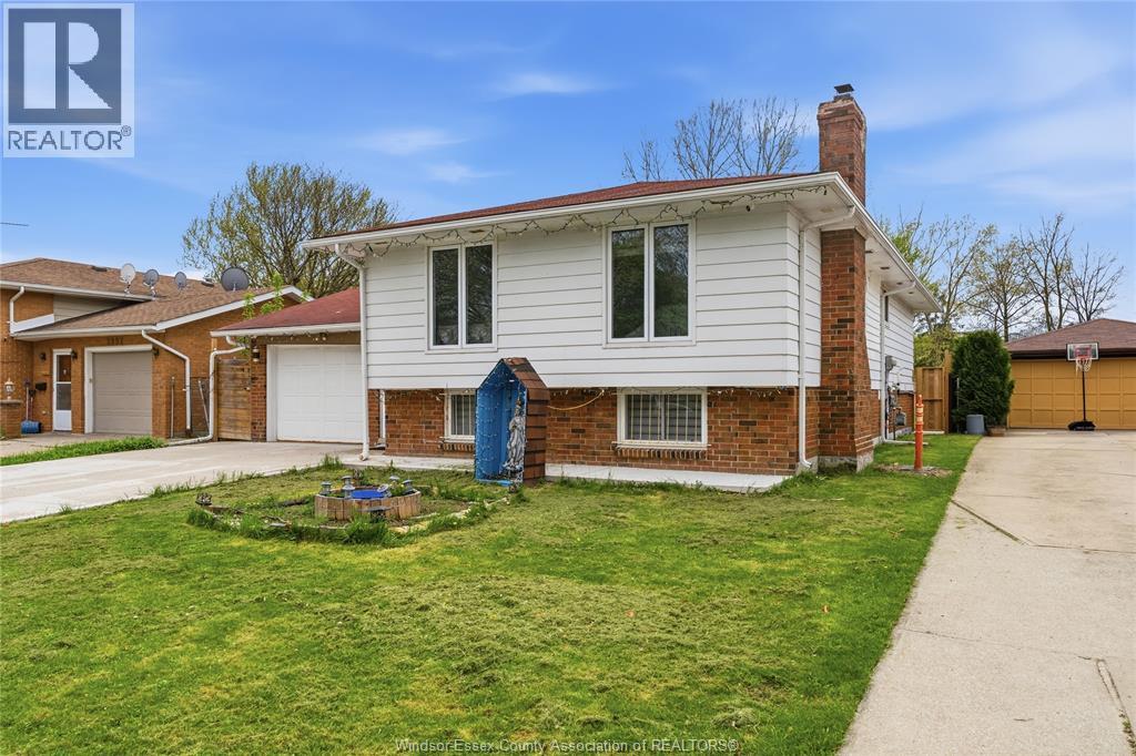 2989 REGIS AVENUE Unit# LOWER, Windsor, Ontario, N8R1V7 — Photo 3