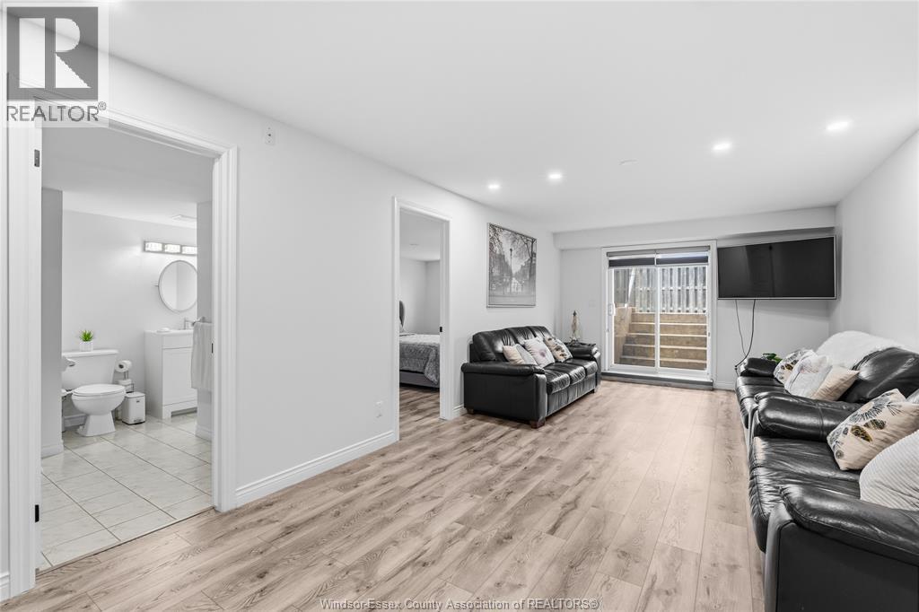 1022 LEXINGTON CIRCLE, Windsor, Ontario, N8S4T3 — Photo 23