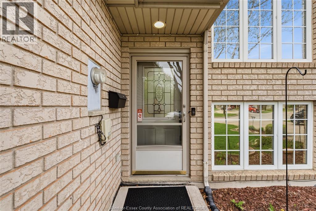 1022 LEXINGTON CIRCLE, Windsor, Ontario, N8S4T3 — Photo 4