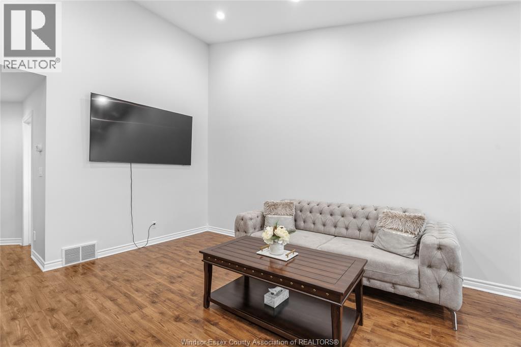 1022 LEXINGTON CIRCLE, Windsor, Ontario, N8S4T3 — Photo 8