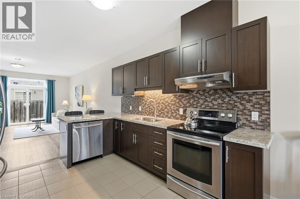 3 ECKER Lane, Binbrook, Ontario, L0R1C0 — Photo 14